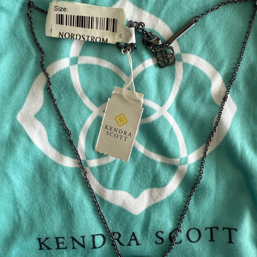 Kendra Scott Iridescent Pendant Necklace - Picture 5 of 5